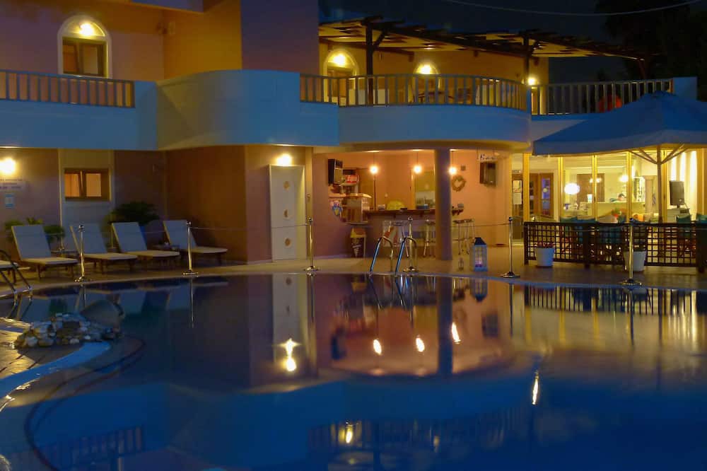 Photo of Outdoor in Eretria