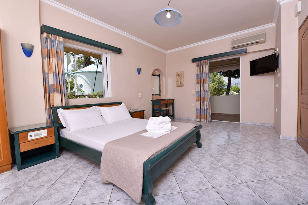 Photo of Bedroom in Eretria
