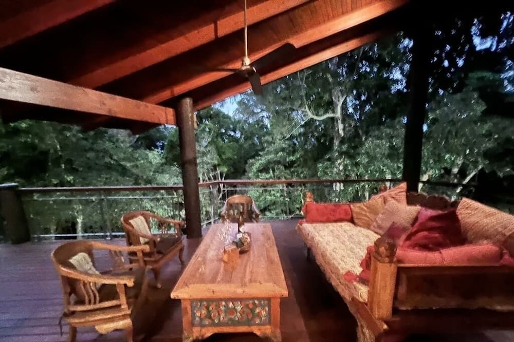 Photo of Patio Balcony in Kamerunga