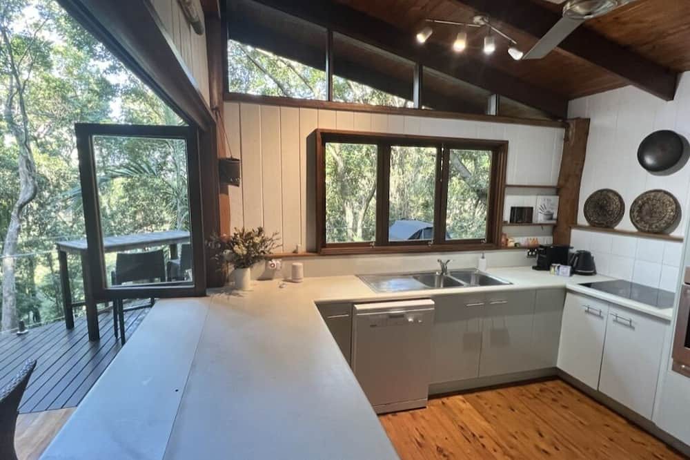 Photo of Kitchen in Barron Gorge