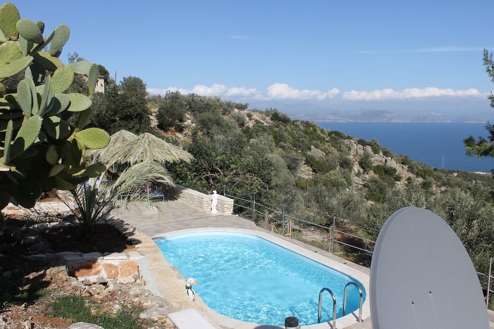 Photo of Outdoor in Kefalari