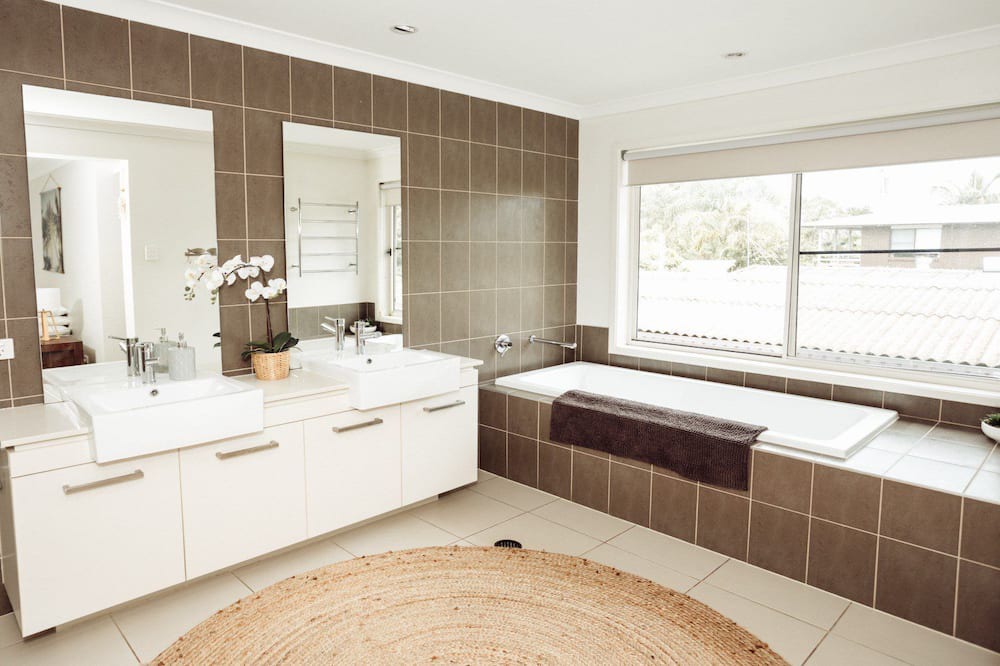 Photo of Bedroom in Golden Beach