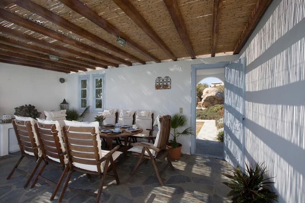 Photo of Patio Balcony in Psarou