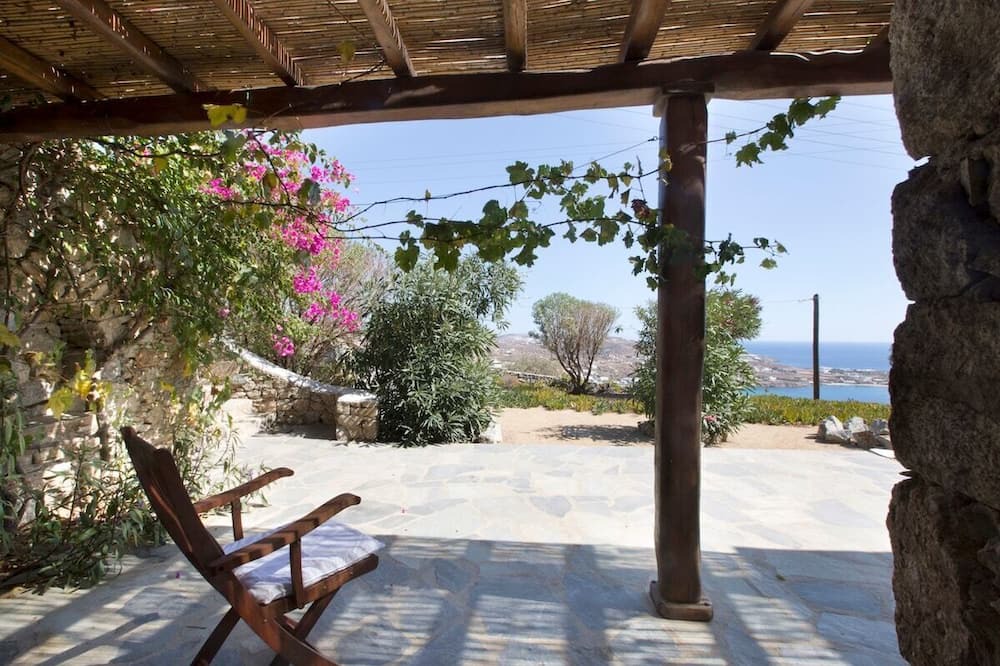 Photo of Outdoor in Psarou