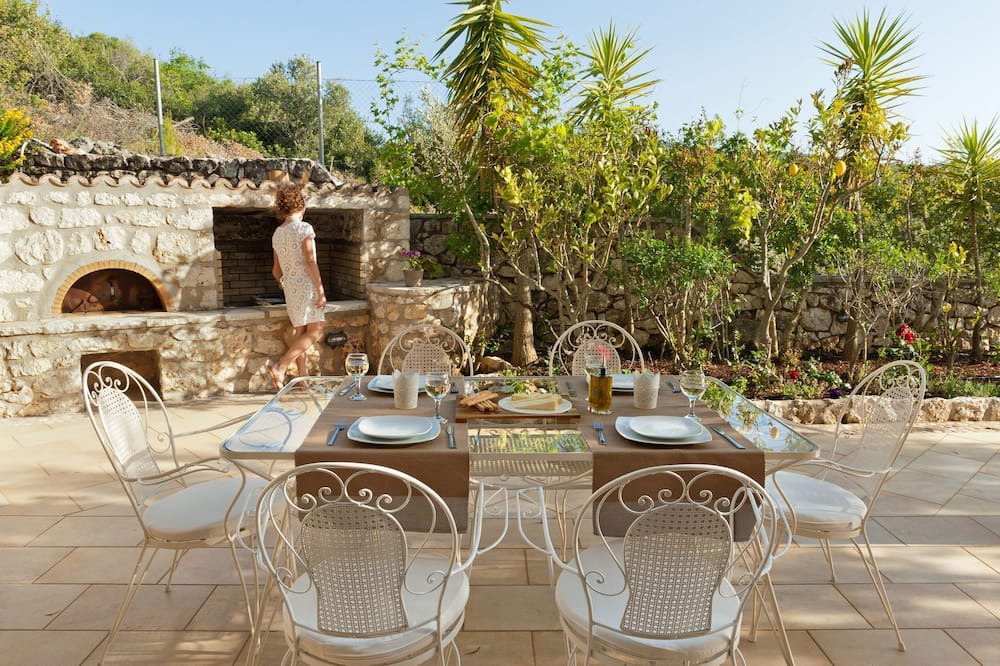Photo of Patio Balcony in Kavallos