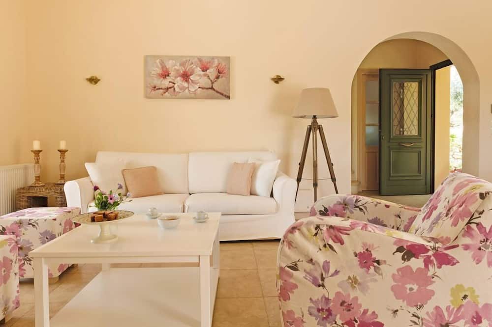 Photo of Livingroom in Kavallos