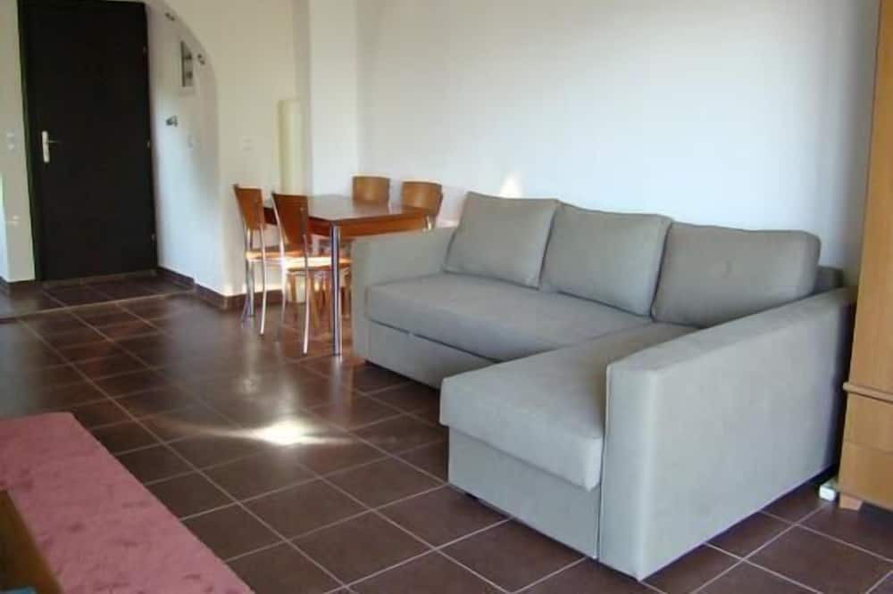 Photo of Others in Eretria