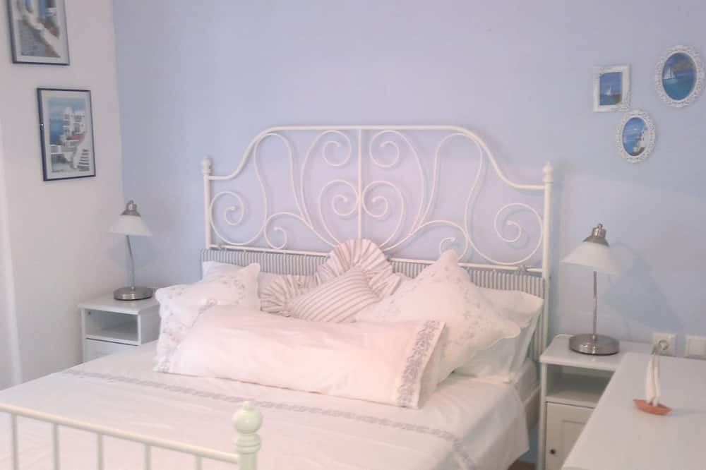 Photo of Bedroom in Parga