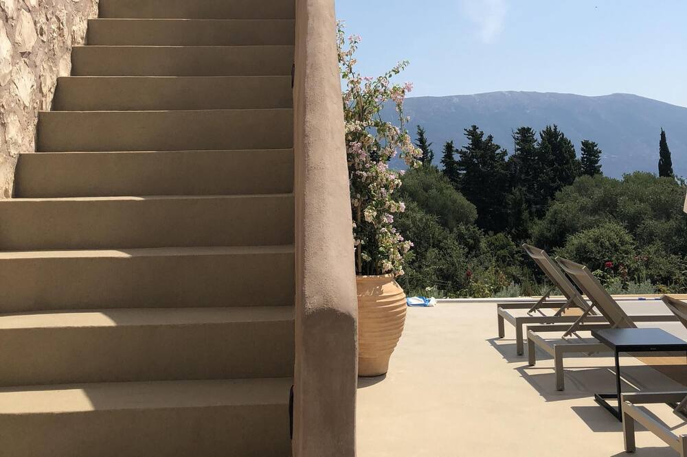 Photo of Outdoor in Evreti