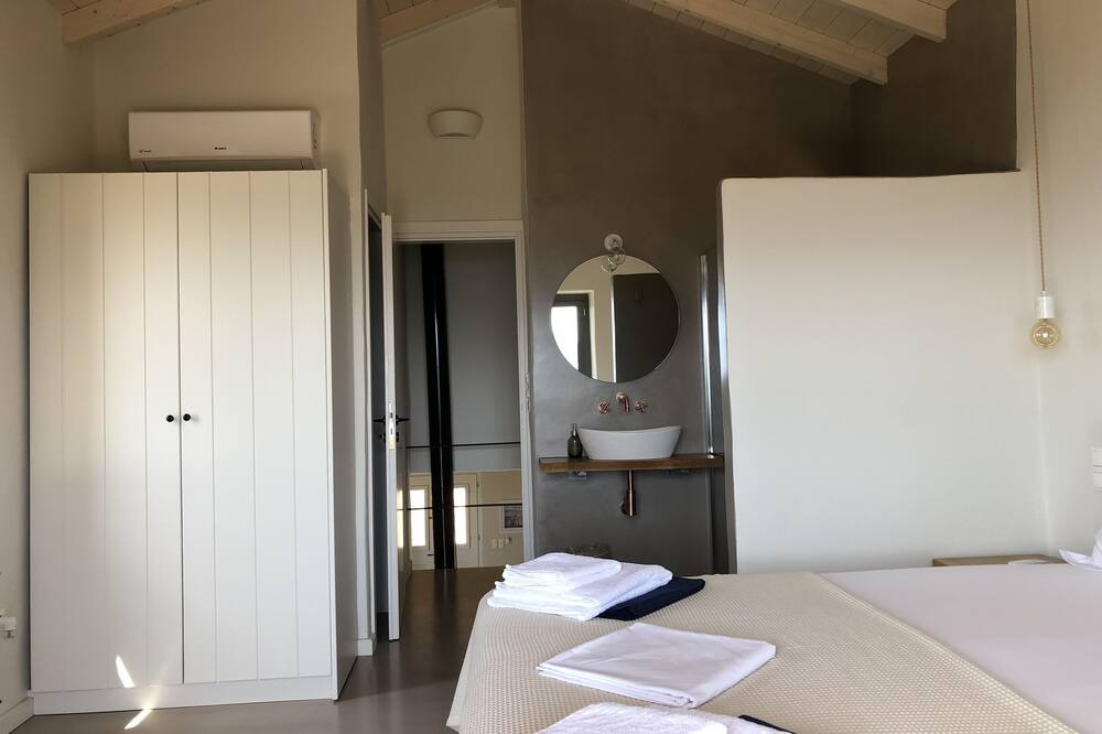 Photo of Bedroom in Evreti