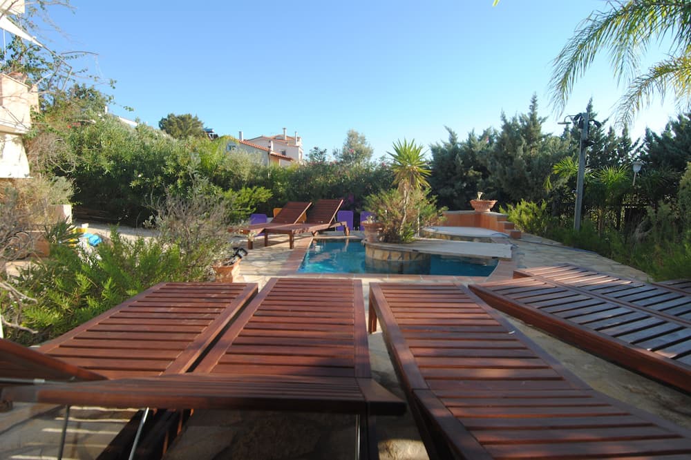 Photo of Outdoor in Marmari