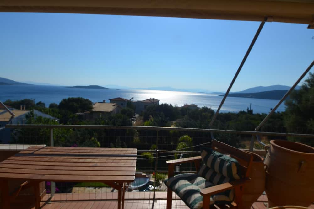Photo of Patio Balcony in Marmari
