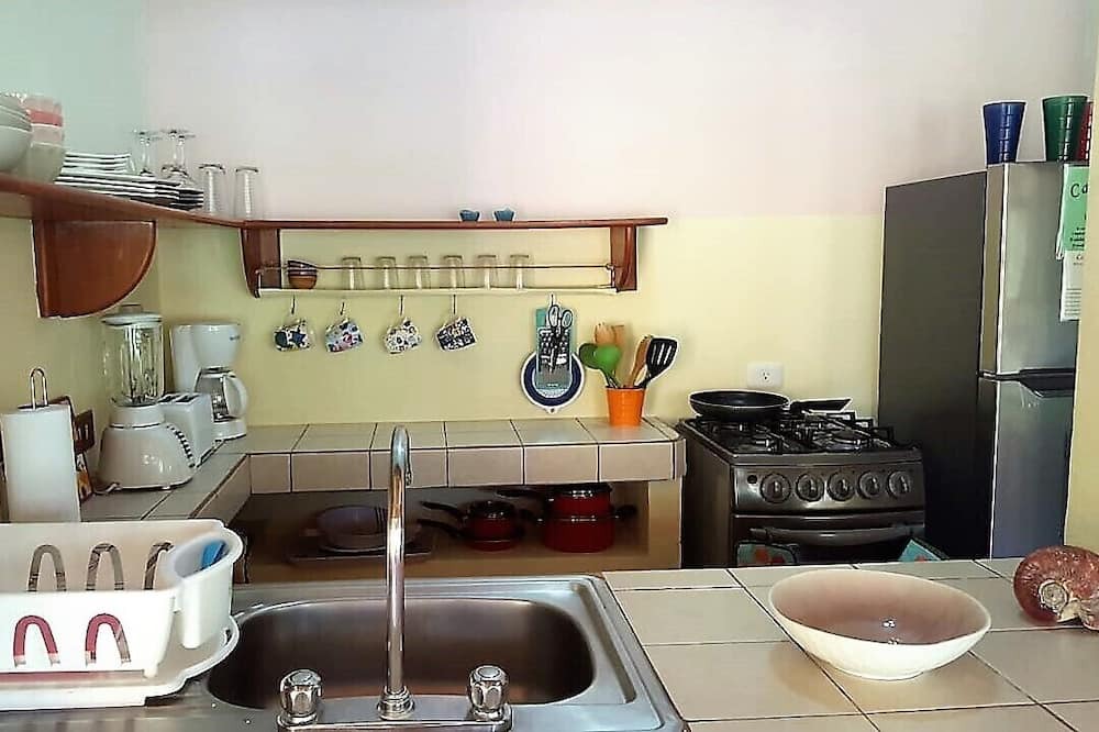 Photo of Kitchen in Playa Coyote