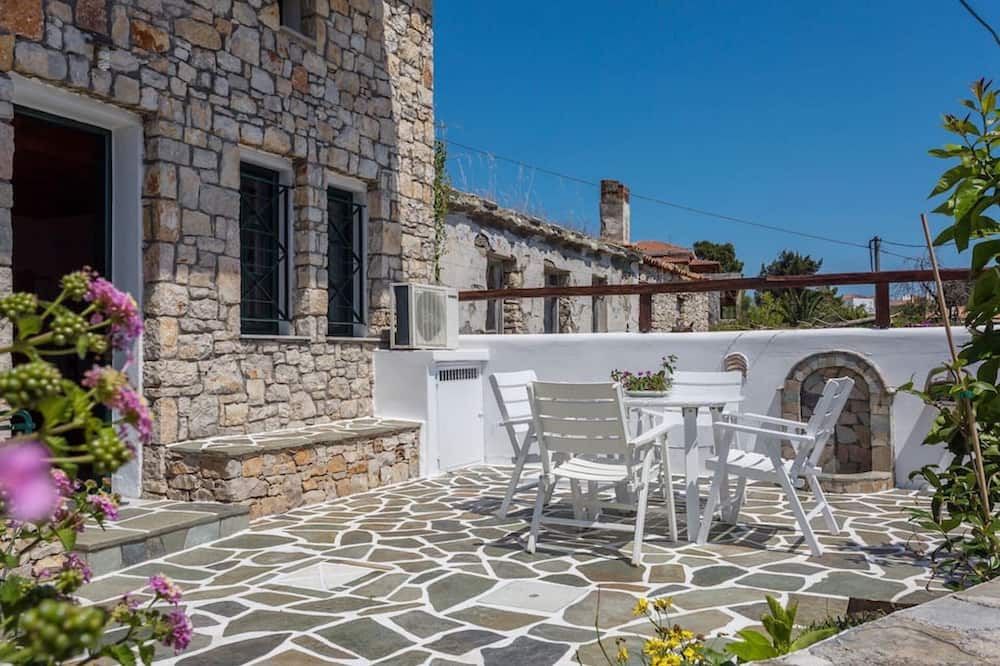 Photo of Patio Balcony in Votsi