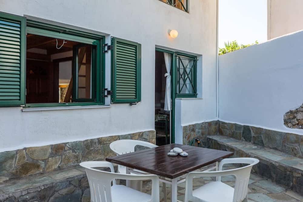 Photo of Patio Balcony in Votsi