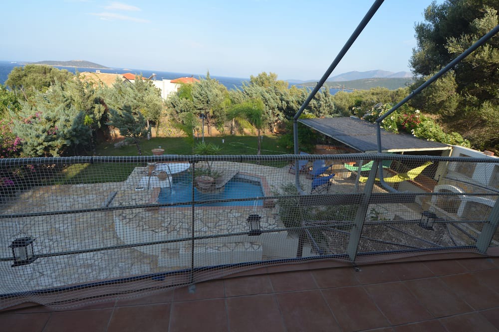 Photo of Patio Balcony in Marmari
