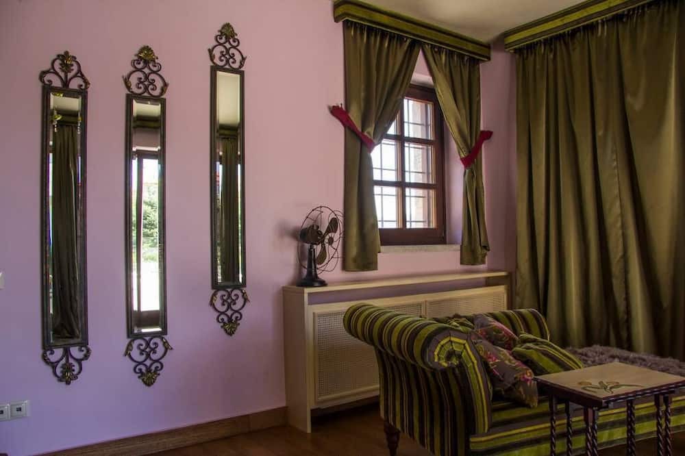 Photo of Others in Arachova