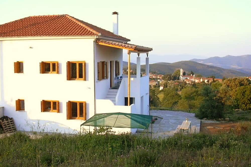 Photo of Outdoor in Lafkos