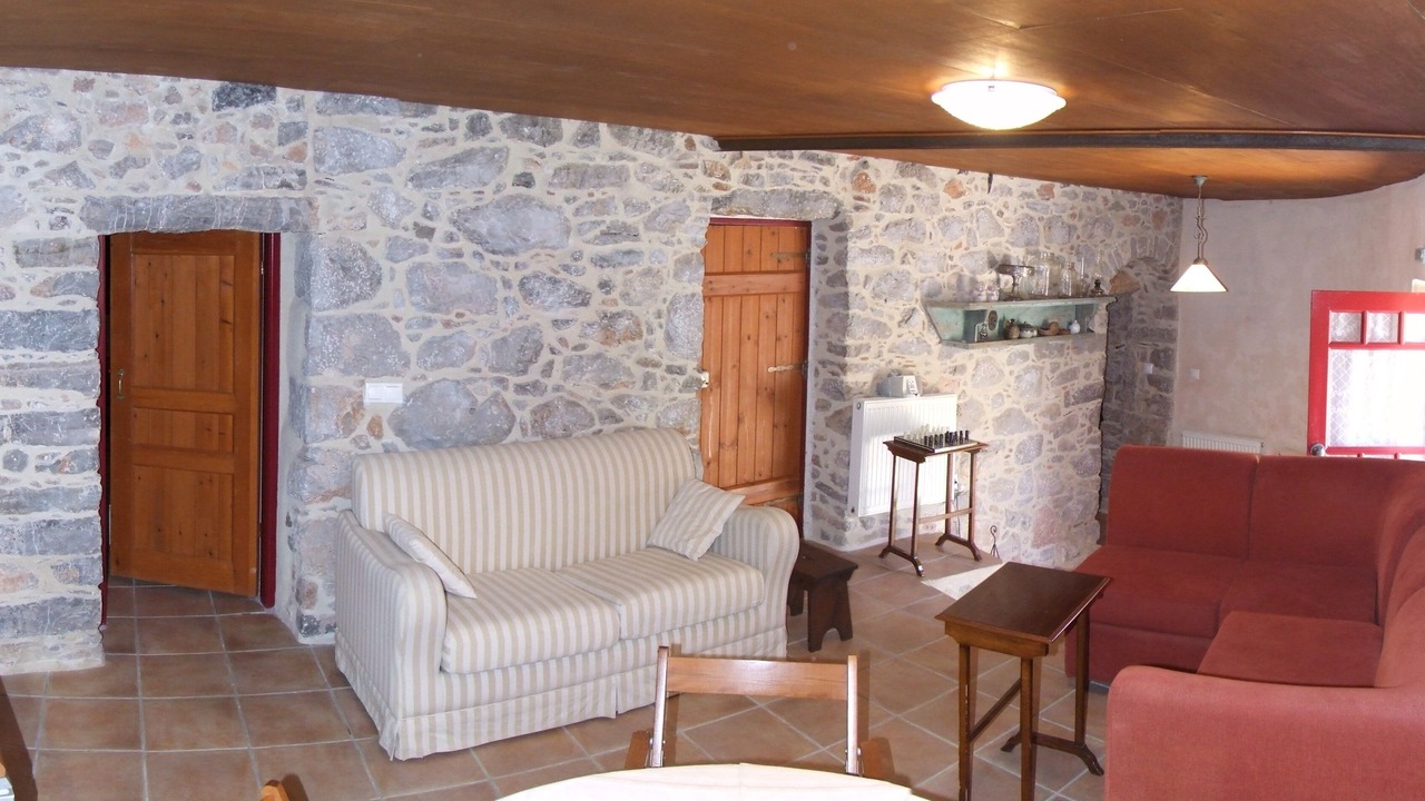 Photo of Livingroom in Avgonyma