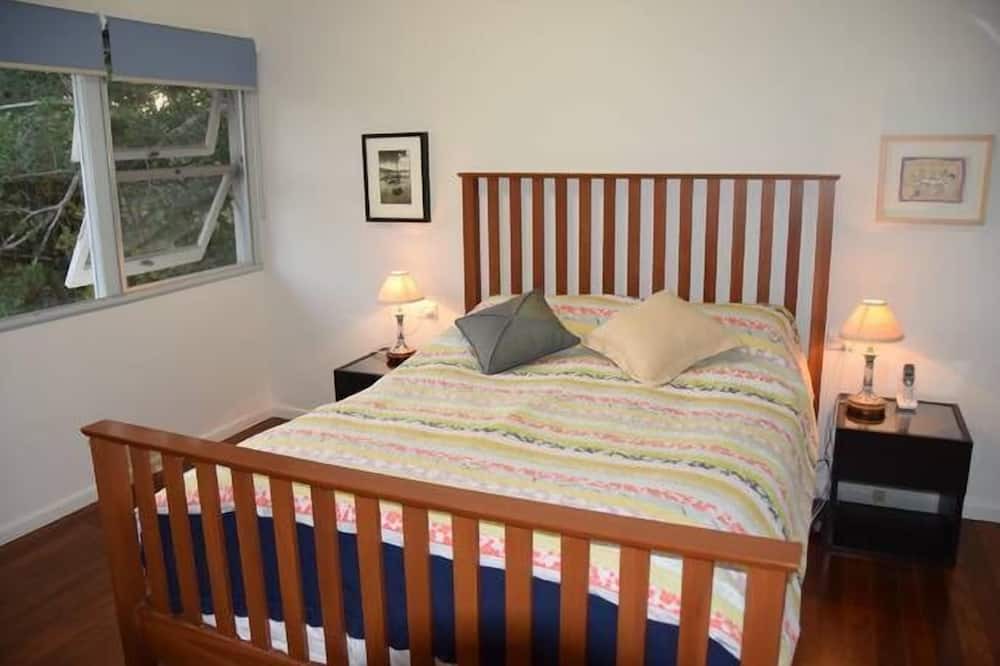 Photo of Bedroom in Brookfield