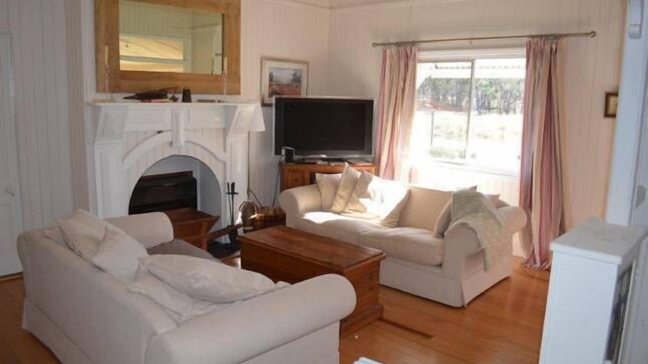 Photo of Livingroom in Broadwater