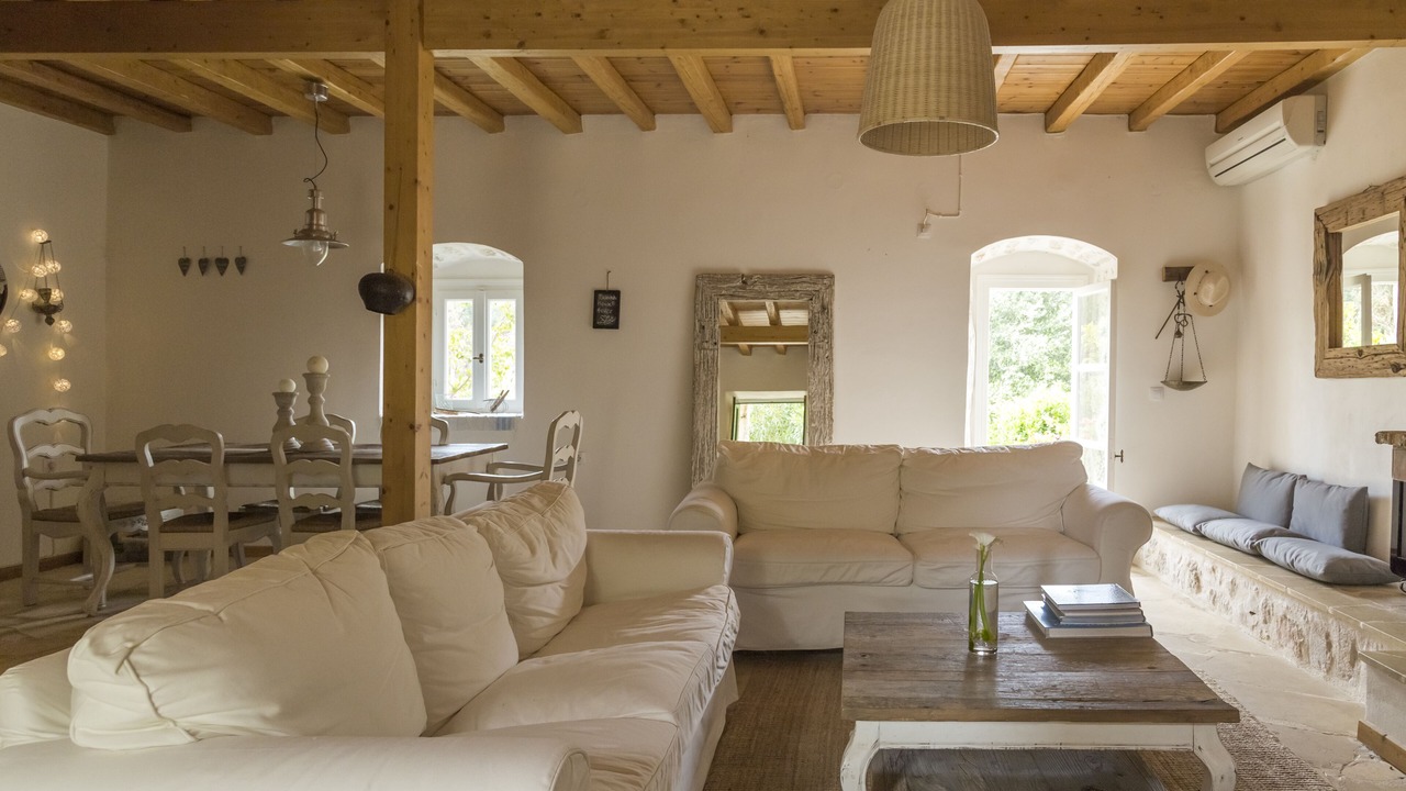 Photo of Livingroom in Tselendata