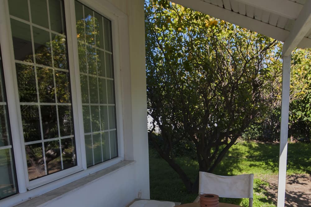 Photo of Patio Balcony in Neos Erineos