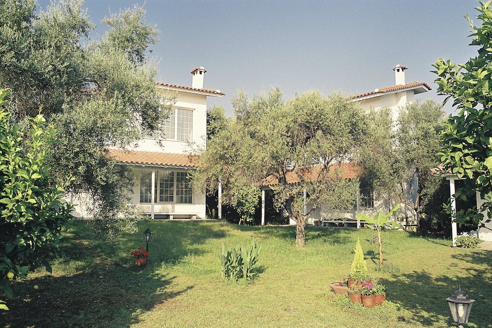 Photo of Others in Neos Erineos