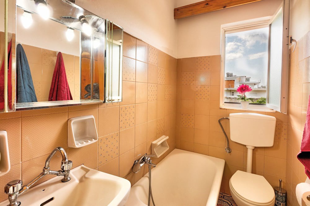 Photo of Bathroom in Phthiotis Region