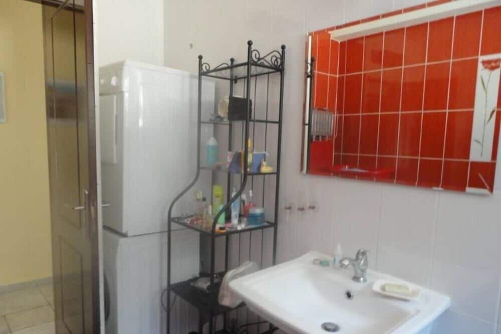 Photo of Bathroom in Grambia
