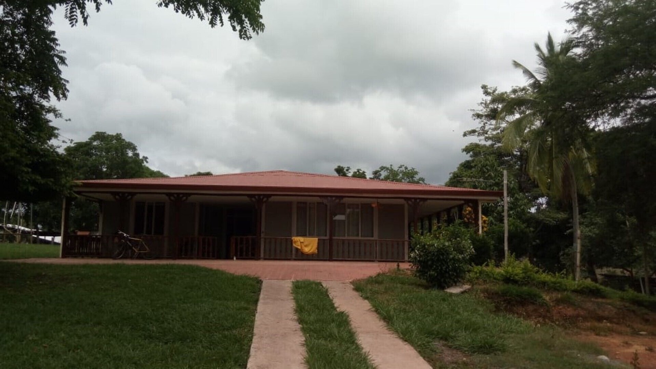 Photo of Outdoor in Esparza