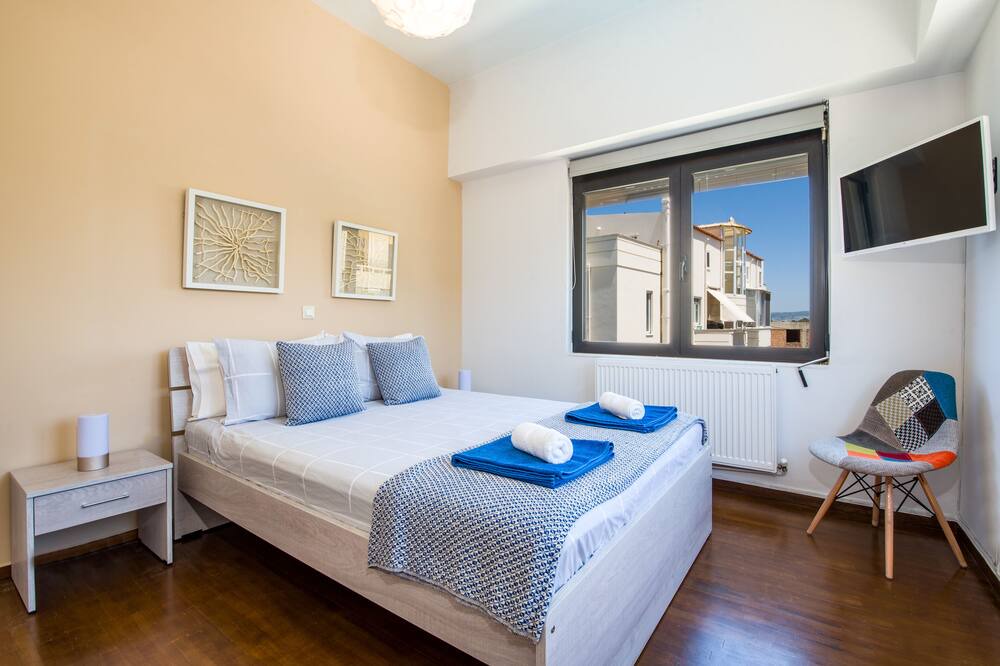 Photo of Bedroom in Kato Galatas
