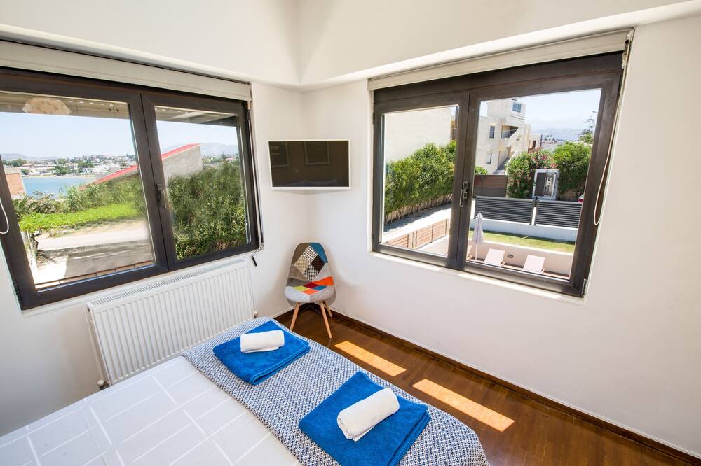 Photo of Bedroom in Kato Galatas