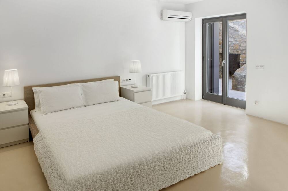 Photo of Bedroom in Kalafatis