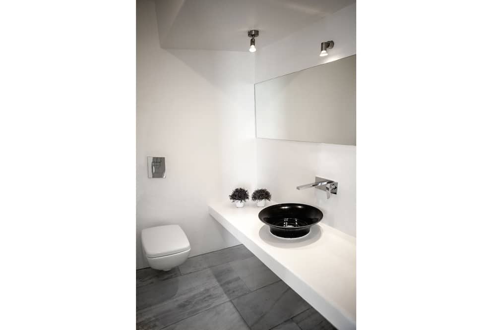 Photo of Bathroom in Kalafatis
