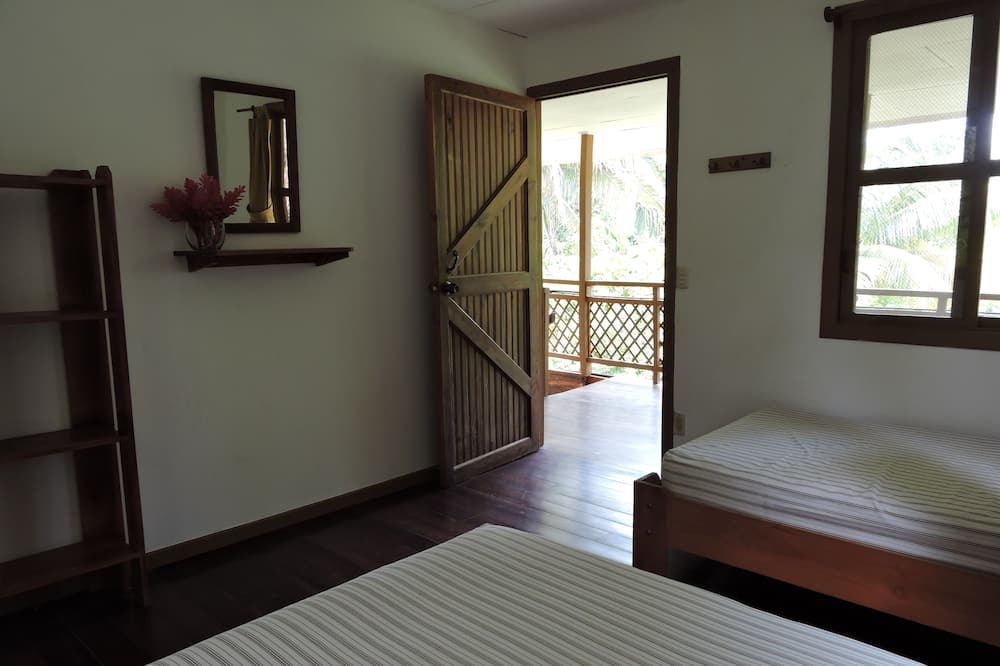 Photo of Bedroom in Esterillos