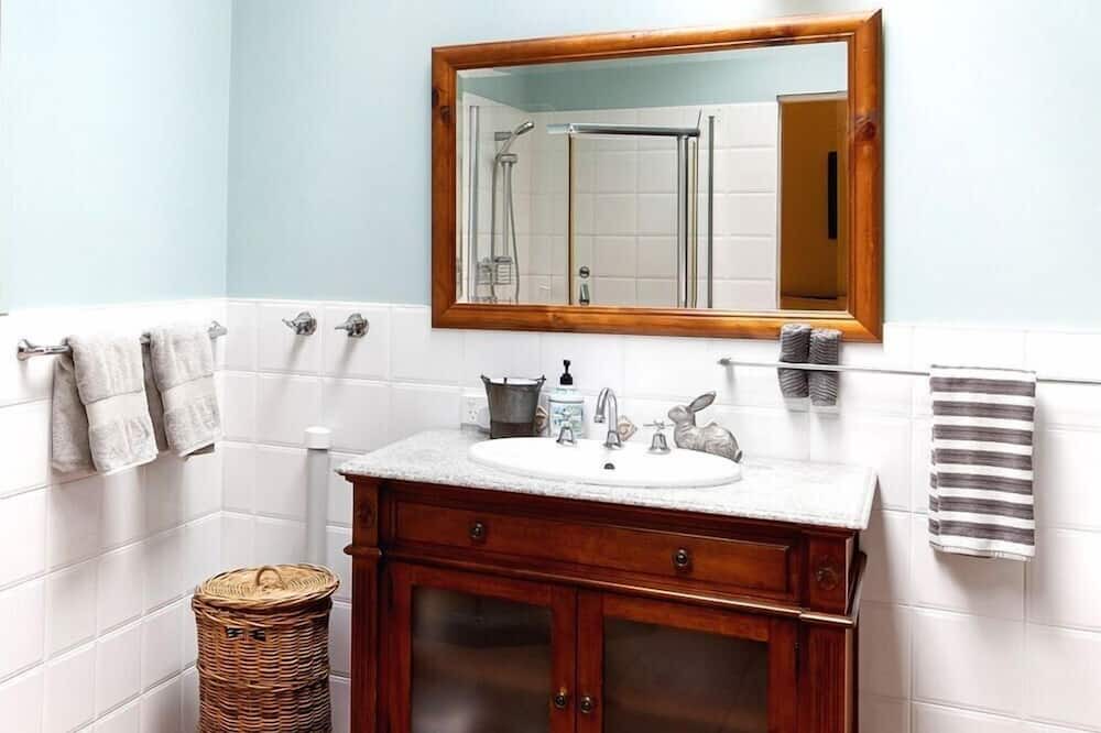 Photo of Bathroom in Cooran