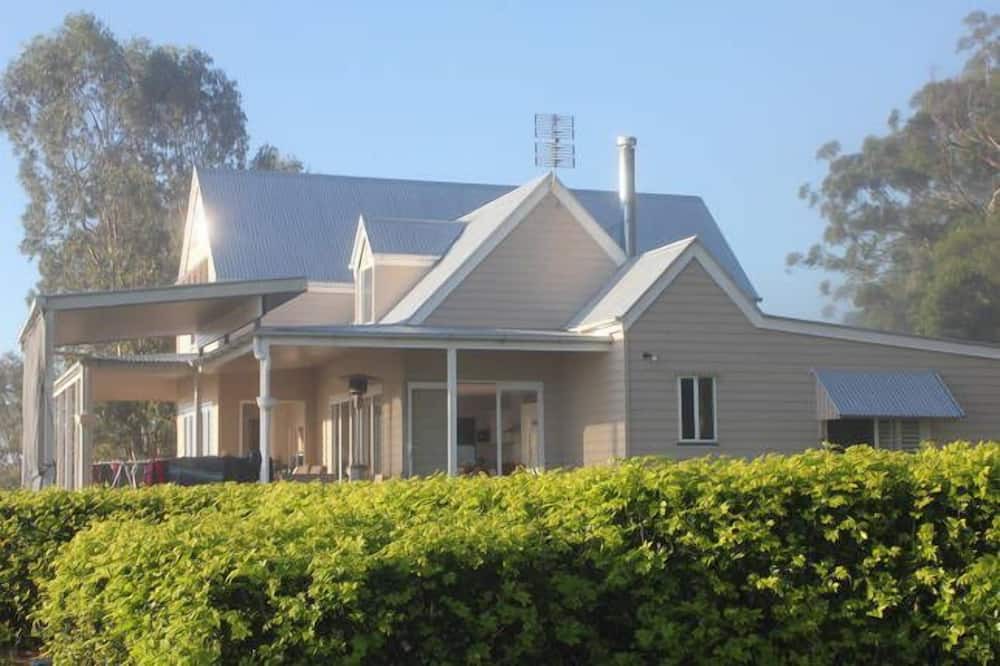 Photo of Outdoor in Cooroy
