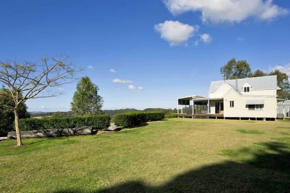Photo of Outdoor in Cooroy
