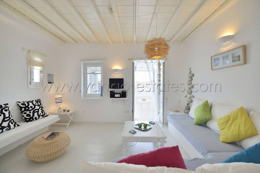 Photo of Livingroom in Panormos