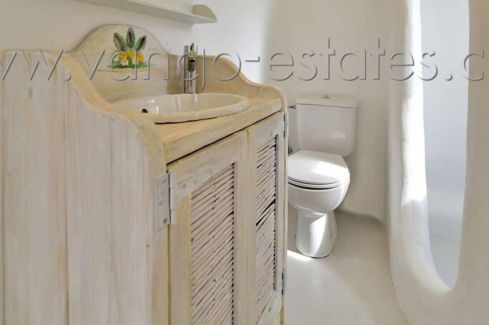 Photo of Bathroom in Panormos