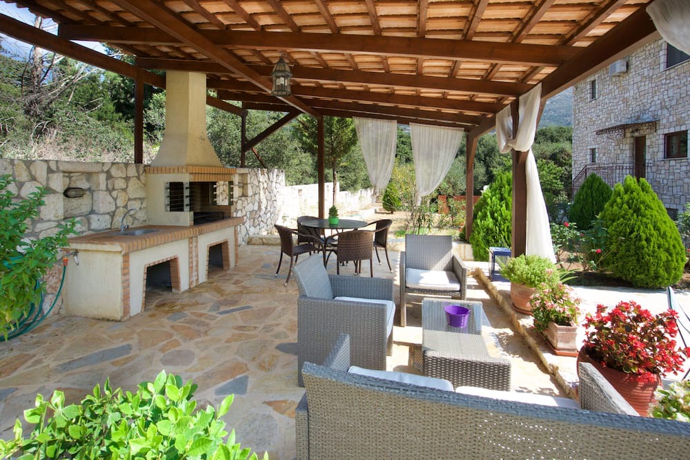 Photo of Outdoor in Logarata