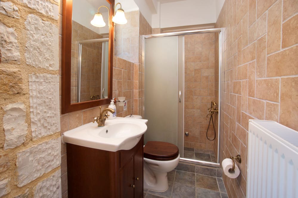 Photo of Bathroom in Logarata