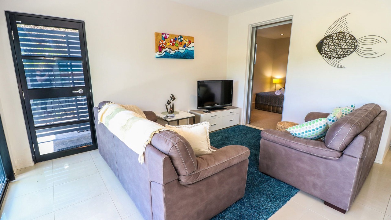 Photo of Livingroom in Seventeen Seventy