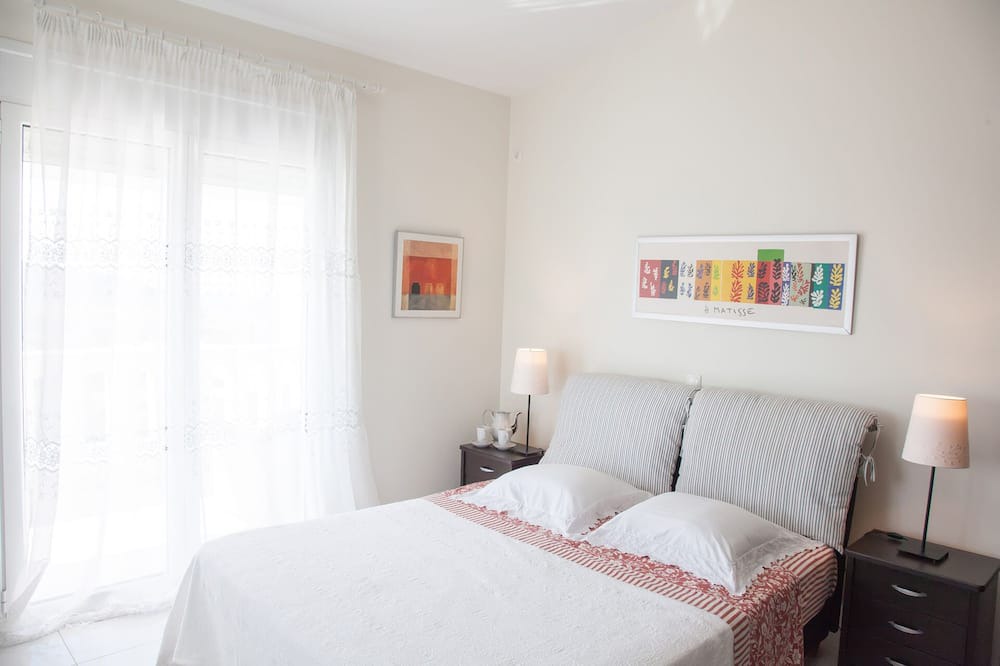 Photo of Bedroom in Saronikos