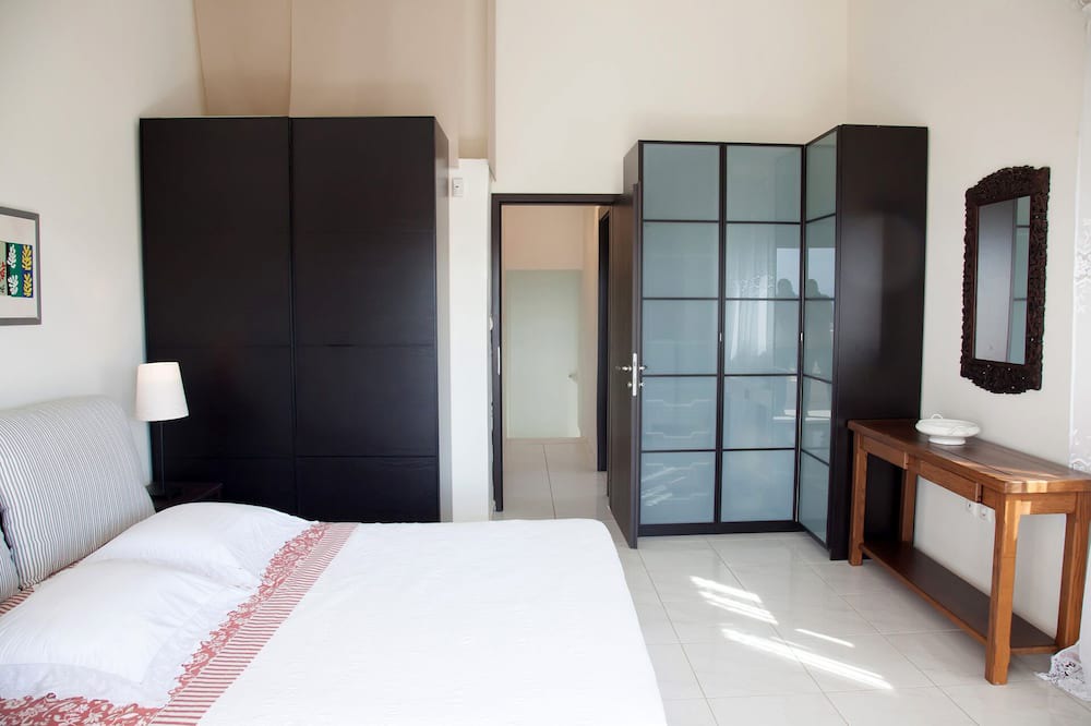 Photo of Bedroom in Saronikos