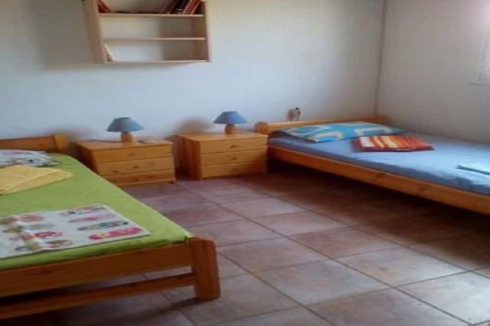 Photo of Bedroom in Plepi