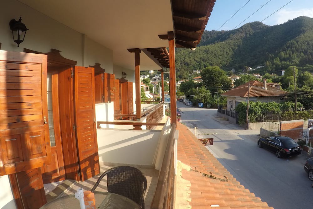 Photo of Patio Balcony in Chrisi Akti