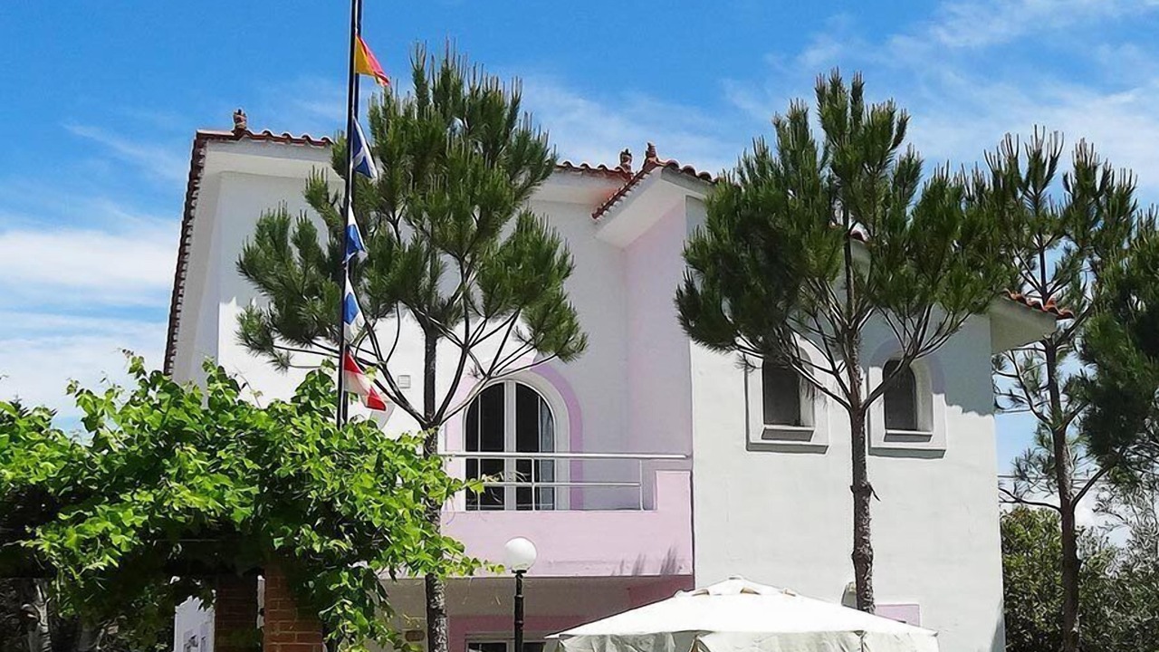 Photo of Buildings in Oreoi