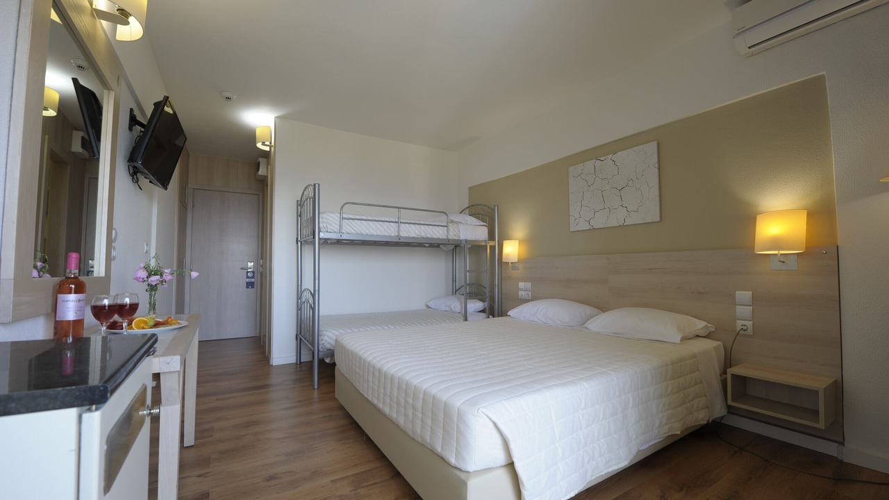 Photo of Bedroom in Eretria